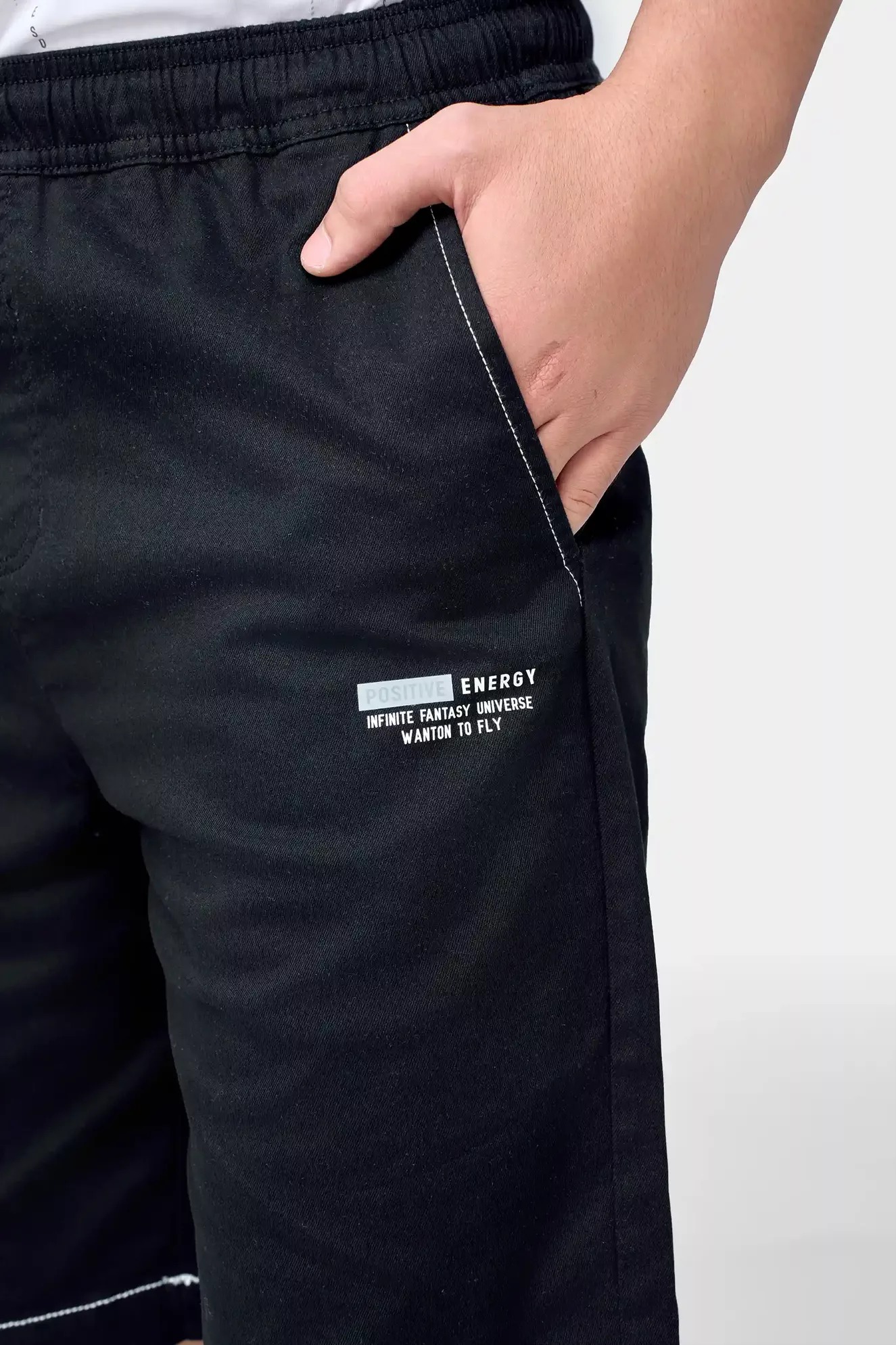 Men's Smart-Fit Khaki Shorts with Elastic Waistband